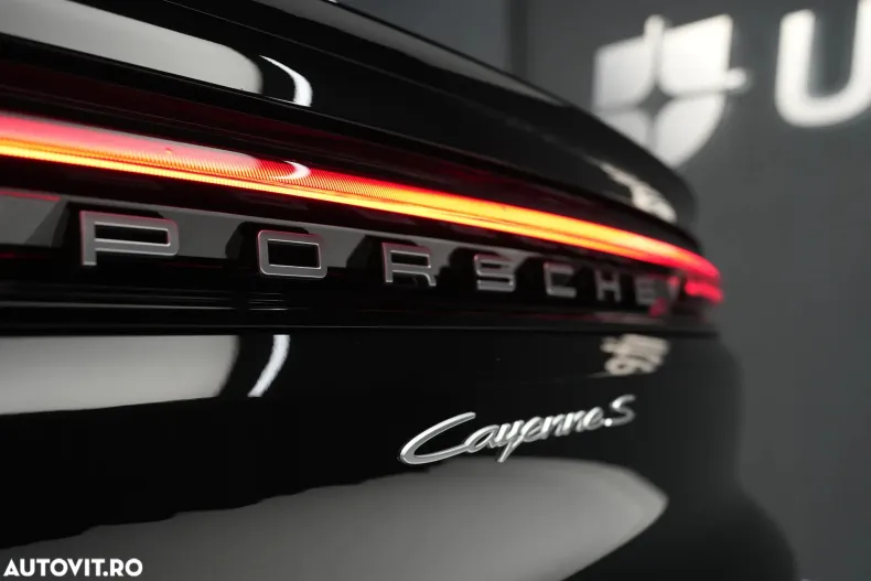 Porsche Cayenne din 2023 cu 13.811 km - oferta POR168838 - foto 30