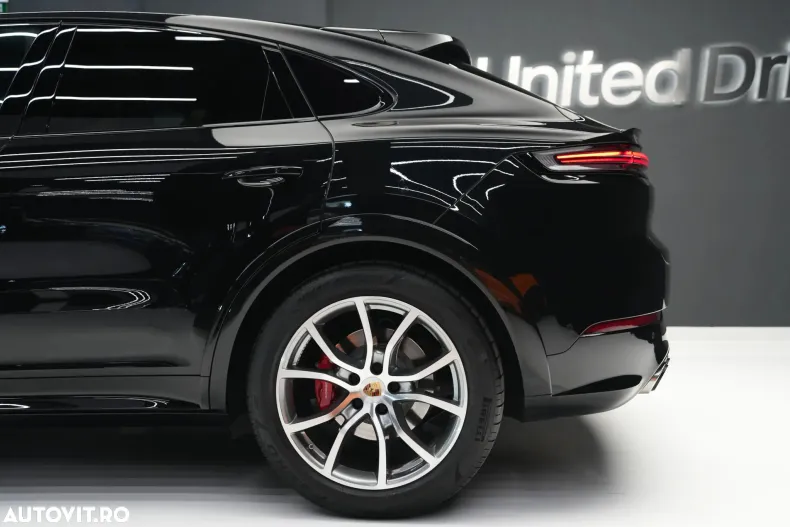 Porsche Cayenne din 2023 cu 13.811 km - oferta POR168838 - foto 32