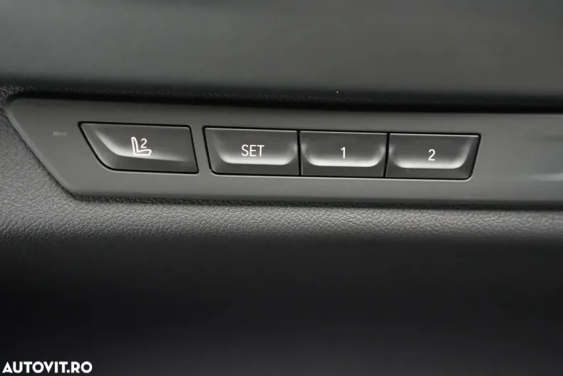 BMW Seria 7 din 2020 cu 32.800 km - oferta BMW168842 - foto 16