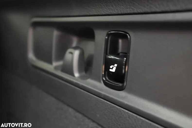 Mercedes-Benz GLC din 2023 cu 42.542 km - oferta MER168844 - foto 33