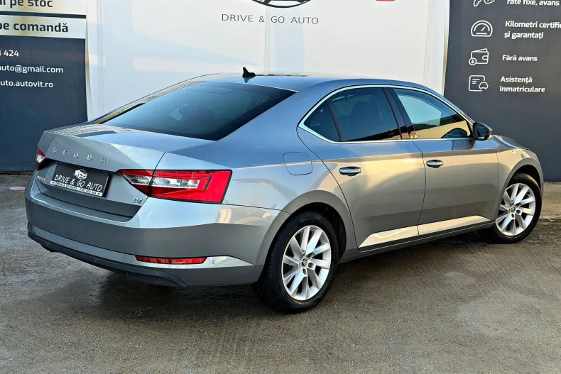 Skoda Superb din 2020 cu 66.780 km - oferta SKO168852 - foto 9