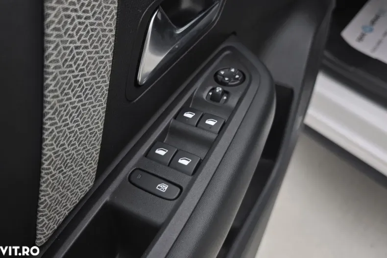 Citroën C4 din 2022 cu 77.616 km - oferta CIT168869 - foto 11