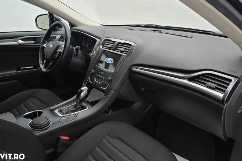 Ford Mondeo din 2020 cu 75.995 km - oferta FOR168870 - foto 20