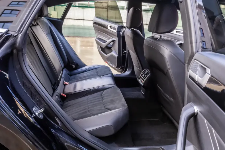 Volkswagen Arteon din 2021 cu 73.000 km - oferta VOL168873 - foto 6