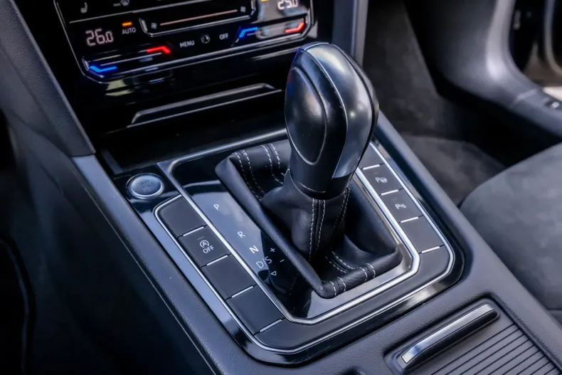 Volkswagen Arteon din 2021 cu 73.000 km - oferta VOL168873 - foto 21