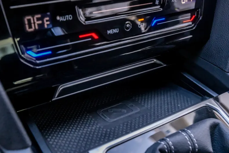 Volkswagen Arteon din 2021 cu 73.000 km - oferta VOL168873 - foto 33