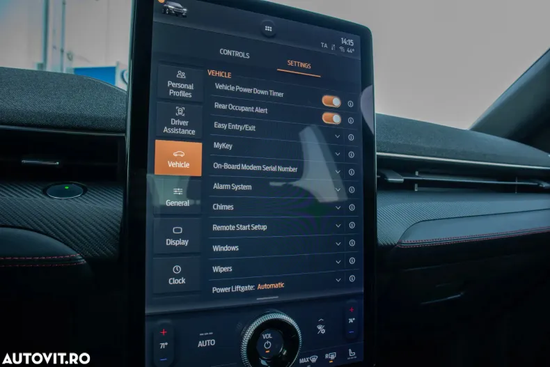 Ford Mustang Mach-E din 2024 cu 1 km - oferta FOR168880 - foto 19