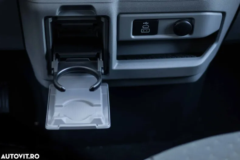 Ford Transit Custom din 2025 cu 11 km - oferta FOR168892 - foto 25