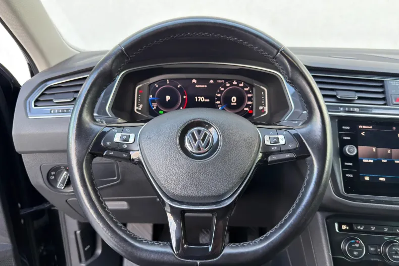 Volkswagen Tiguan din 2020 cu 82.068 km - oferta VOL168898 - foto 11