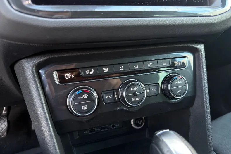 Volkswagen Tiguan din 2020 cu 82.068 km - oferta VOL168898 - foto 22