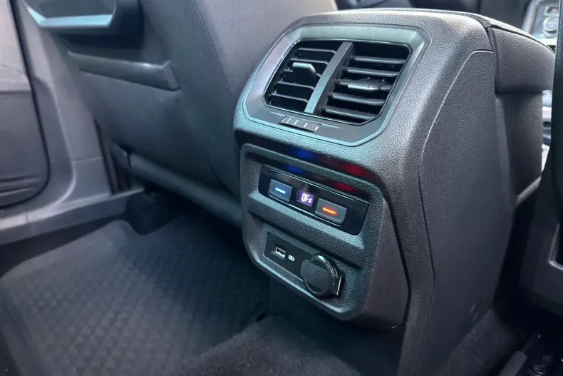 Volkswagen Tiguan din 2020 cu 82.068 km - oferta VOL168898 - foto 29