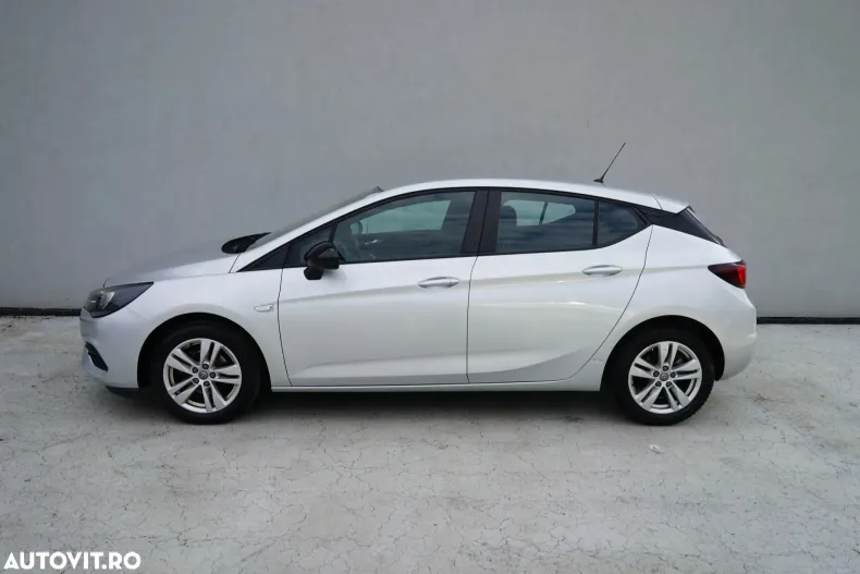 Opel Astra din 2021 cu 73.036 km - oferta OPE168903 - foto 2
