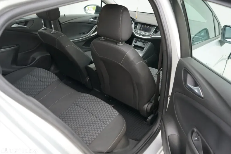 Opel Astra din 2021 cu 73.036 km - oferta OPE168903 - foto 20