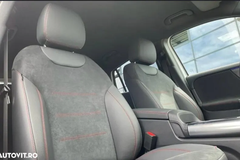 Mercedes-Benz GLA din 2025 cu 9.100 km - oferta MER168917 - foto 16