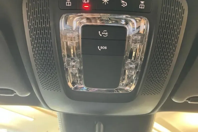 Mercedes-Benz GLA din 2025 cu 9.100 km - oferta MER168917 - foto 17