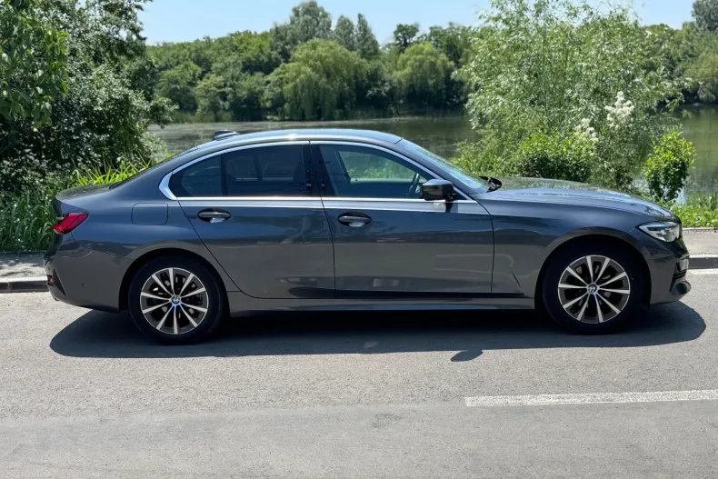 BMW Seria 3 din 2021 cu 159.450 km - oferta BMW168919 - foto 3