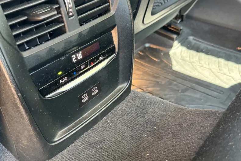 BMW Seria 3 din 2021 cu 159.450 km - oferta BMW168919 - foto 9