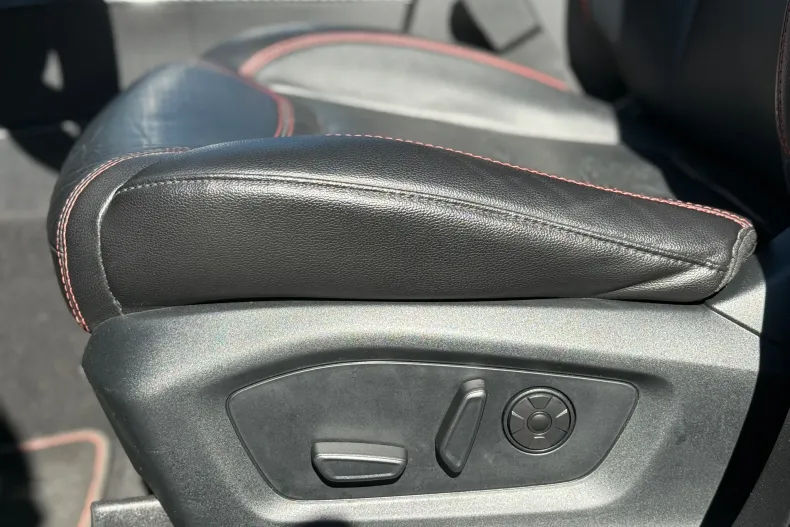 Ford Explorer din 2021 cu 43.620 km - oferta FOR168924 - foto 25