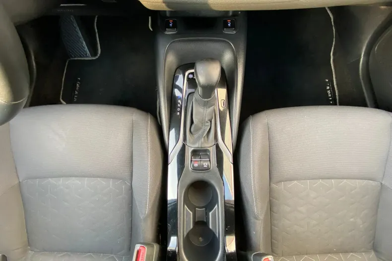 Toyota Corolla din 2020 cu 80.600 km - oferta TOY168926 - foto 15