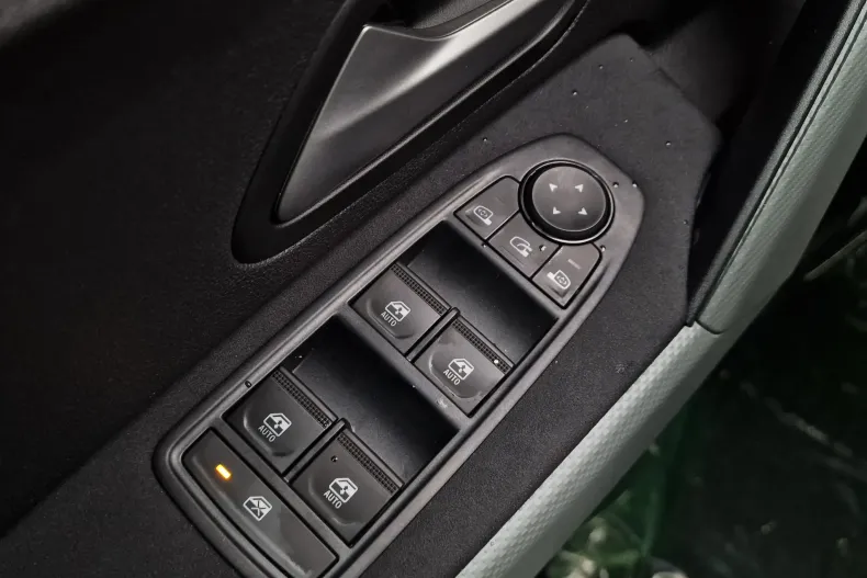 Dacia Duster din 2024 cu 25 km - oferta DAC168930 - foto 19