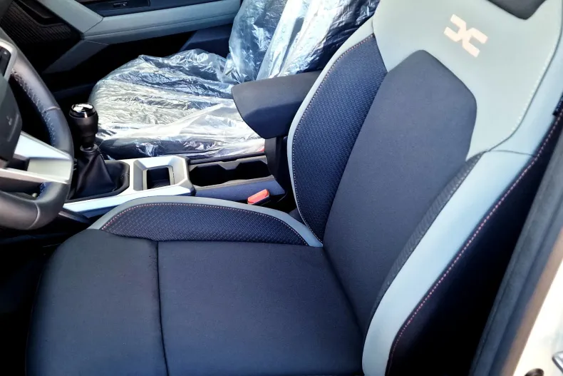 Dacia Duster din 2024 cu 18 km - oferta DAC168931 - foto 12