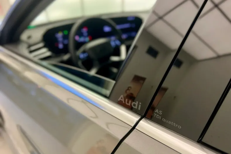 Audi A5 din 2025 cu 1.500 km - oferta AUD168939 - foto 12