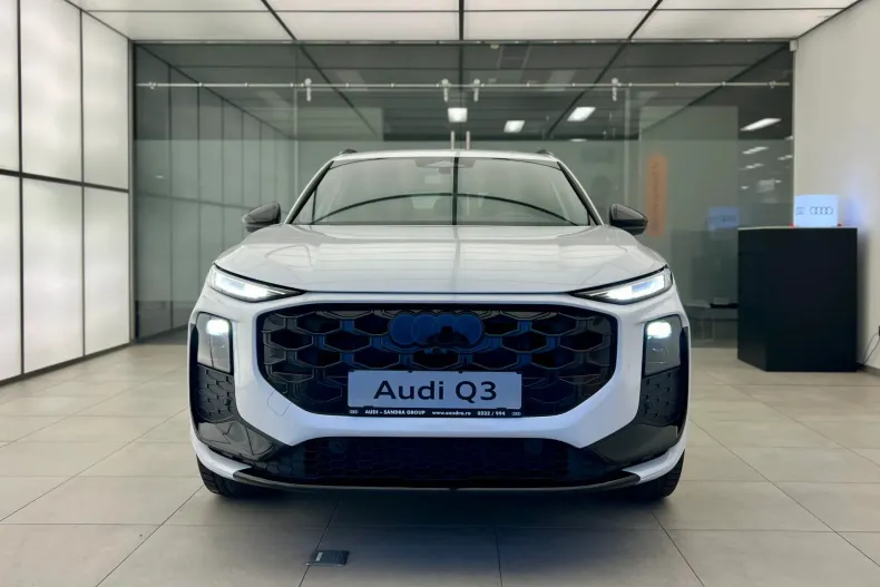 Audi Q3 din 2025 cu 1.500 km - oferta AUD168940 - foto 7