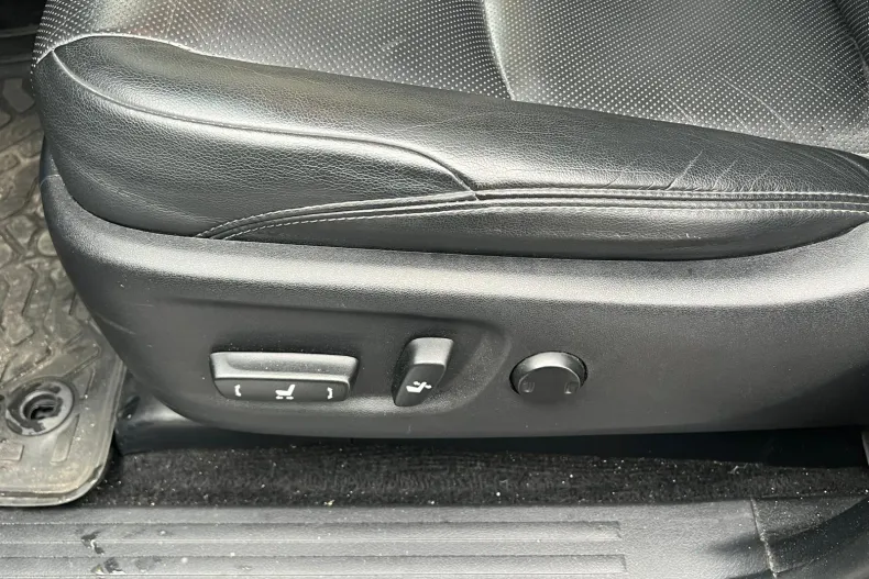 Toyota Land Cruiser din 2022 cu 140.967 km - oferta TOY168943 - foto 15