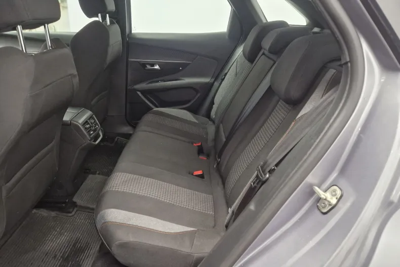 Peugeot 3008 din 2021 cu 51.426 km - oferta PEU168944 - foto 4