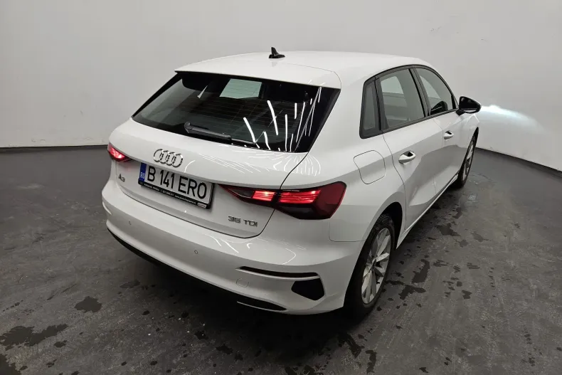 Audi A3 din 2022 cu 37.041 km - oferta AUD168945 - foto 2