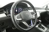 Volkswagen Passat din 2021 cu 75.472 km - oferta VOL168954 - foto 12