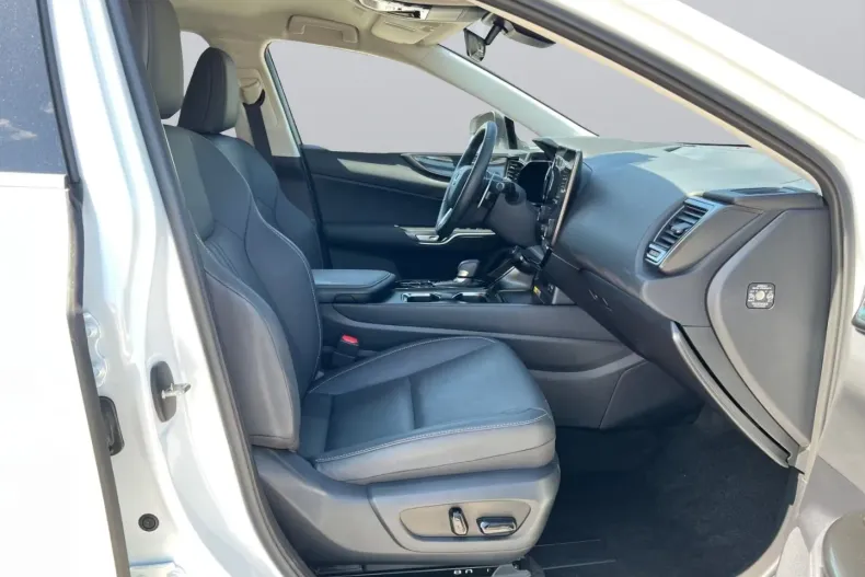 Lexus Seria NX din 2025 cu 14.914 km - oferta LEX168964 - foto 17