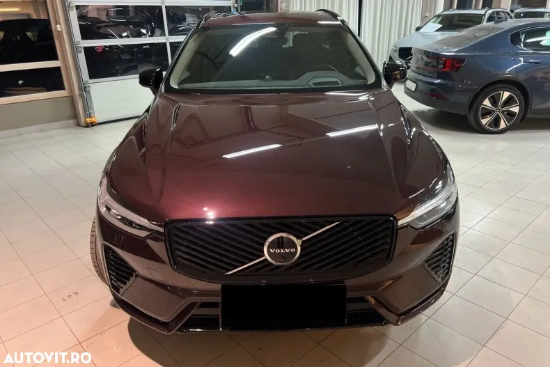Volvo XC60 din 2025 cu 17.000 km - oferta VOL168967 - foto 3