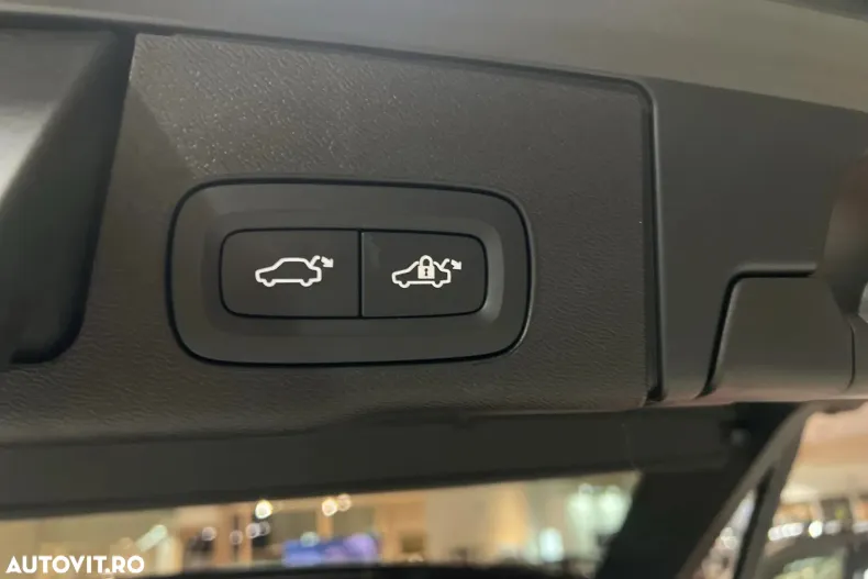 Volvo XC60 din 2025 cu 17.000 km - oferta VOL168967 - foto 29