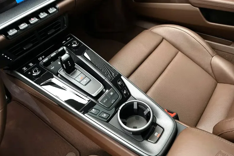 Porsche 911 din 2025 cu 9.000 km - oferta POR168970 - foto 18