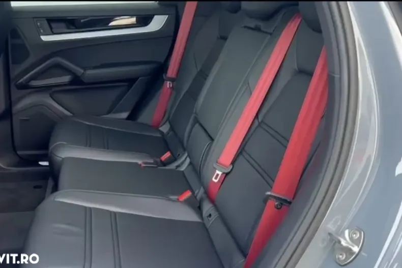 Porsche Cayenne Coupe din 2025 cu 13 km - oferta POR168971 - foto 9