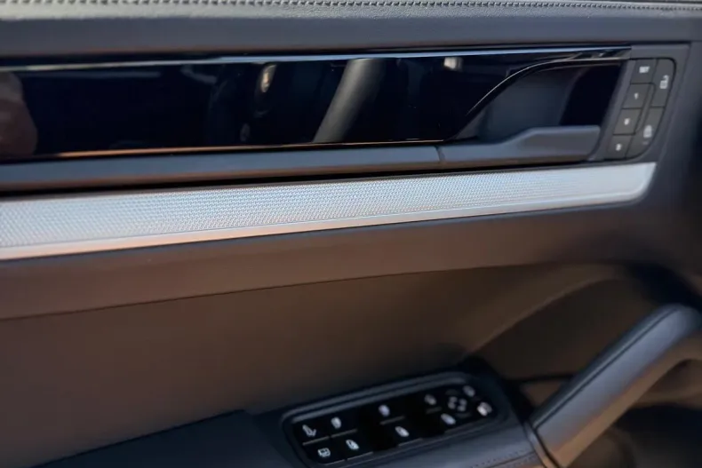 Porsche Cayenne Coupe din 2025 cu 13 km - oferta POR168973 - foto 9