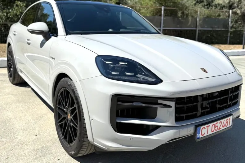 Porsche Cayenne Coupe din 2025 cu 13 km - oferta POR168973 - foto 16