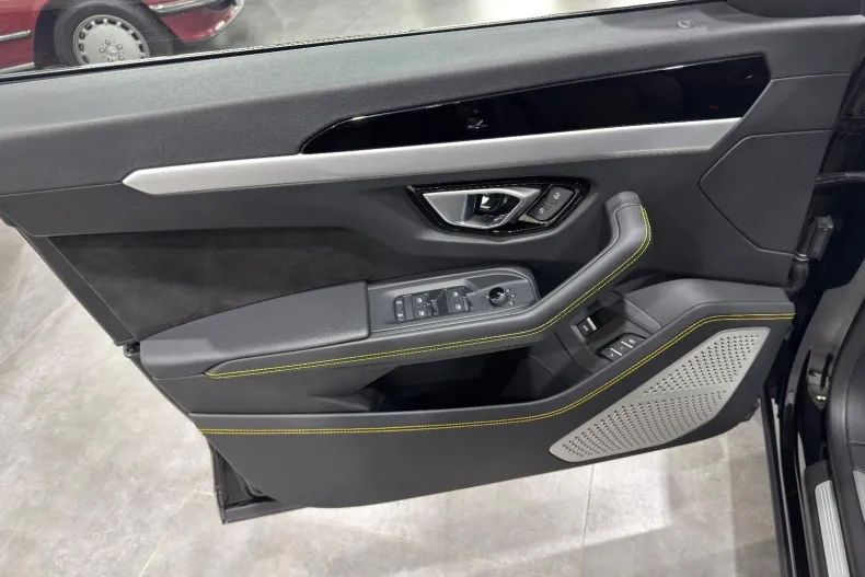 Lamborghini Urus din 2024 cu 52.413 km - oferta LAM168976 - foto 19