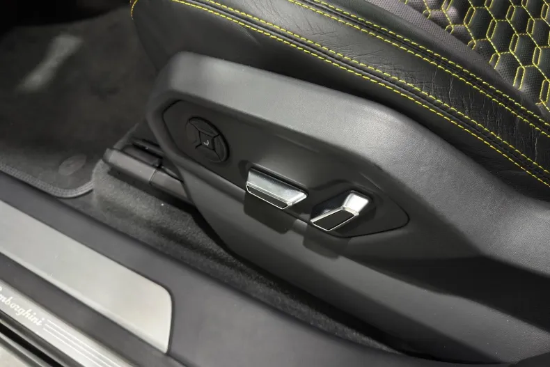 Lamborghini Urus din 2024 cu 52.413 km - oferta LAM168976 - foto 20