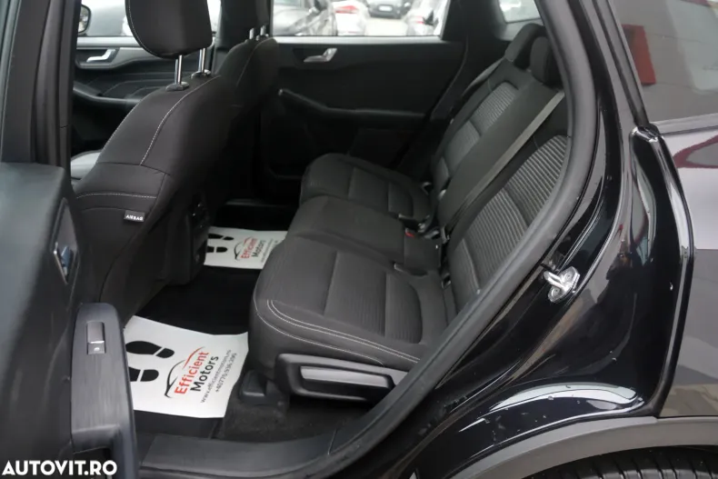 Ford Kuga din 2023 cu 139.981 km - oferta FOR168983 - foto 6