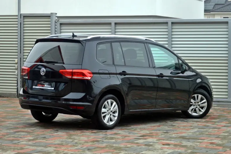 Volkswagen Touran din 2021 cu 177.758 km - oferta VOL168986 - foto 16