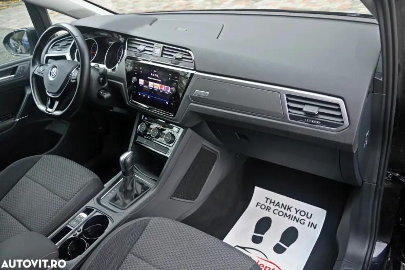 Volkswagen Touran din 2021 cu 177.758 km - oferta VOL168986 - foto 25