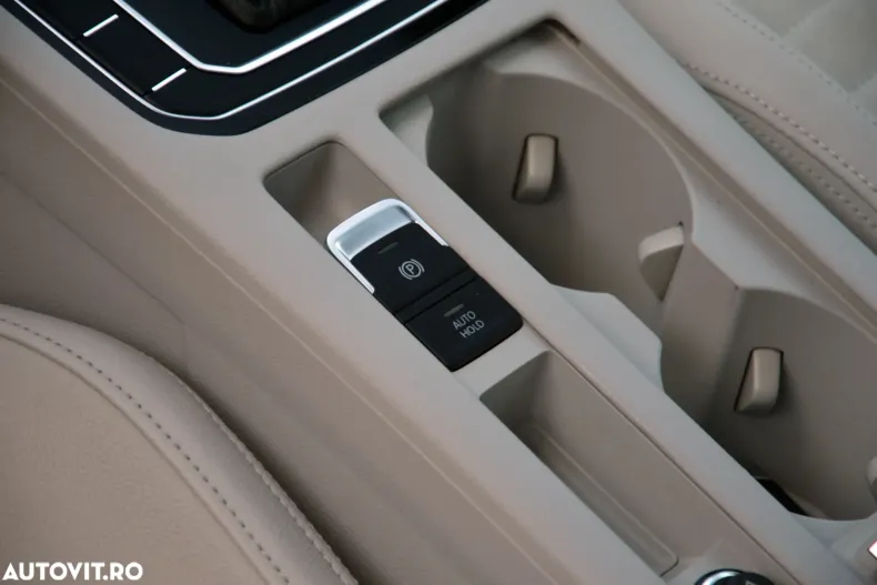 Volkswagen Passat din 2021 cu 173.914 km - oferta VOL168992 - foto 20