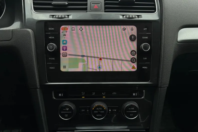 Volkswagen Golf din 2020 cu 44.900 km - oferta VOL168995 - foto 32