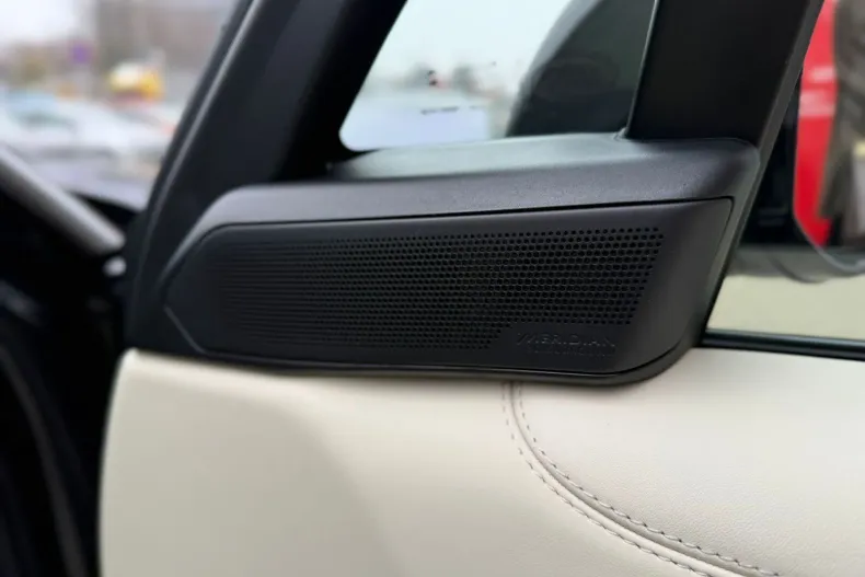 Land Rover Range Rover din 2024 cu 12.944 km - oferta LAN168998 - foto 24