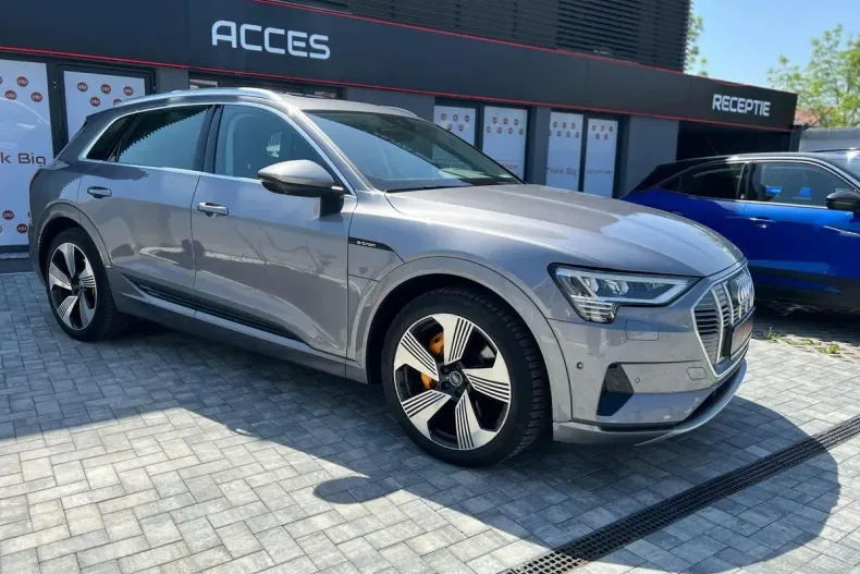 Audi e-tron din 2020 cu 107.000 km - oferta AUD169000 - foto 4