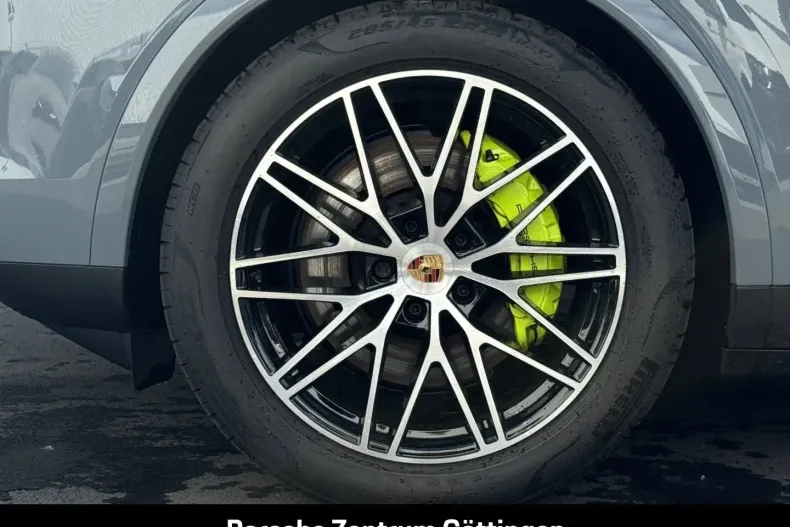 Porsche Cayenne din 2024 cu 16.459 km - oferta POR169013 - foto 9