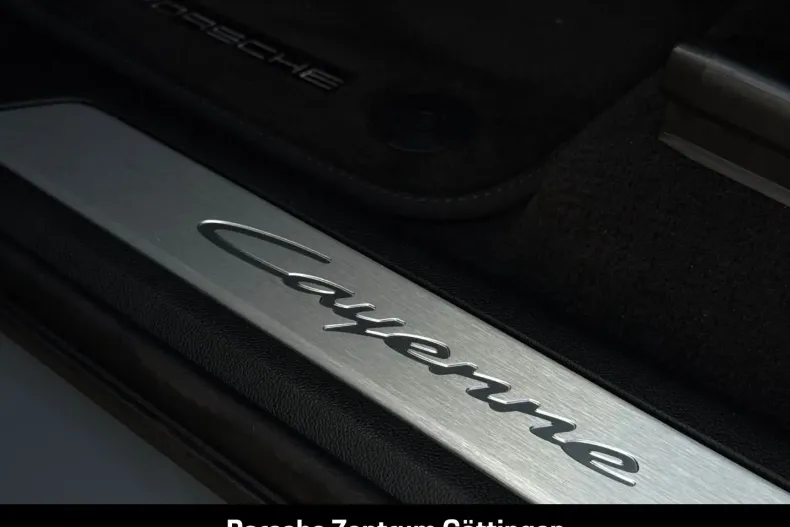 Porsche Cayenne din 2024 cu 16.459 km - oferta POR169013 - foto 11