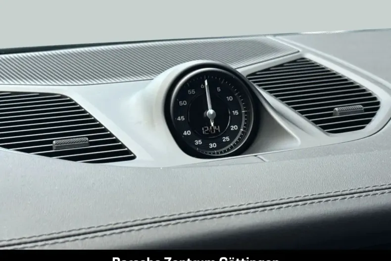 Porsche Cayenne din 2024 cu 16.459 km - oferta POR169013 - foto 19